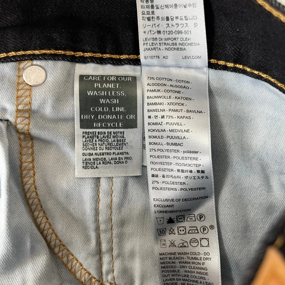 Levi's Jeans Mens 34x30 Blue 512 Slim Taper Dark Wash Denim Preppy Casual New